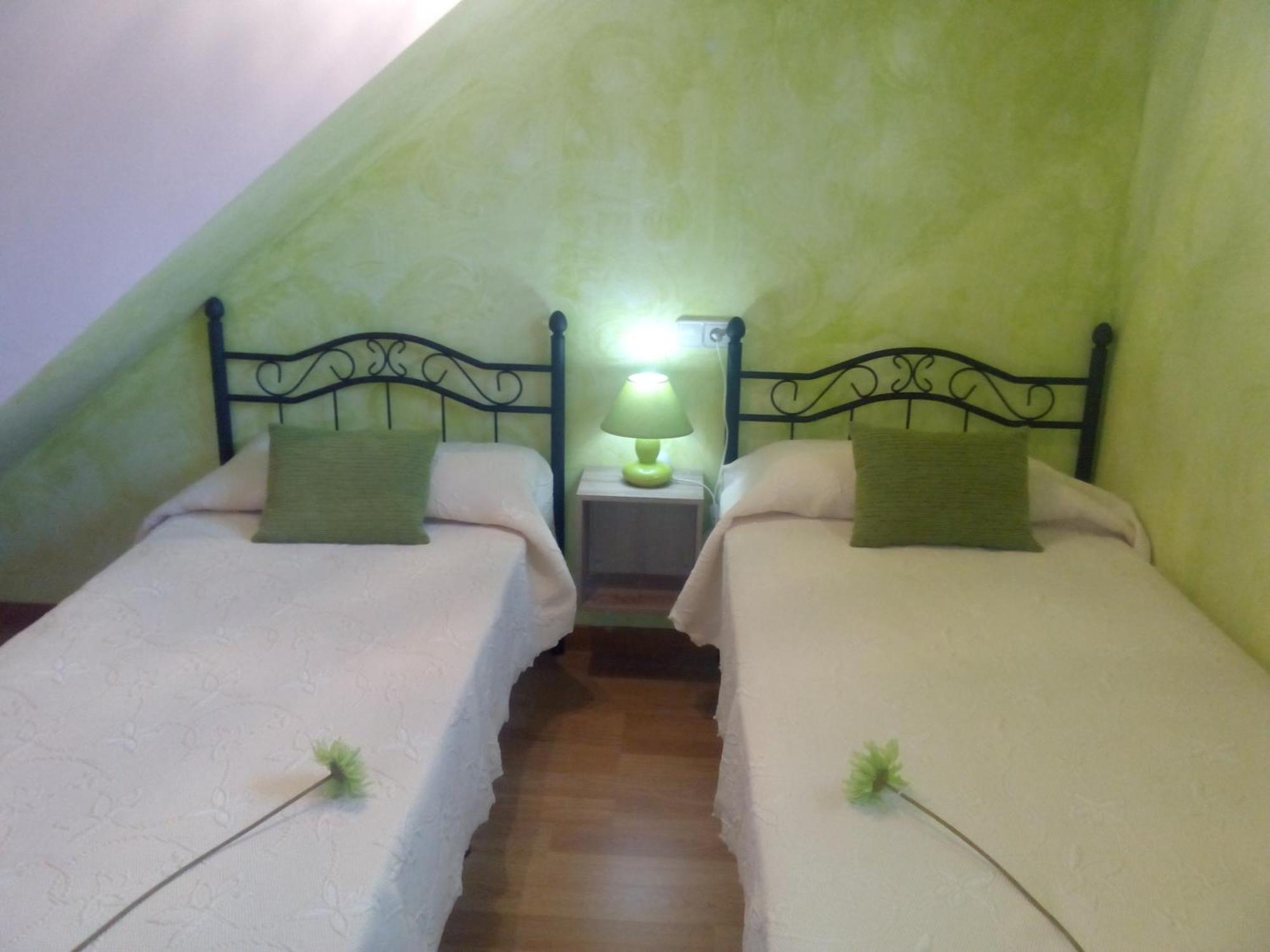 Casa Javier Guest House Rodellar Room photo